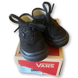 BRAND NEW TODDLER 4 BLACK AUTHENTIC VANS